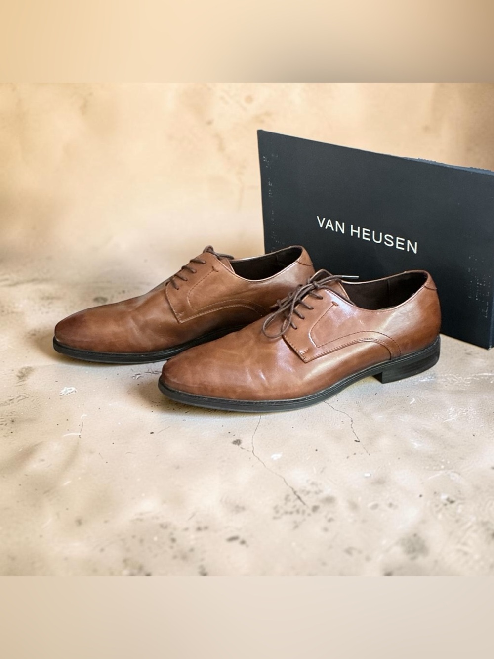 Van Heusen Horatio Men’s Dress Shoes Size 11M Dark Cognac Leather